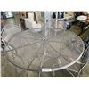 Image 5 : OUTDOOR ROUND METAL DINING TABLE AND 4 CHAIRS