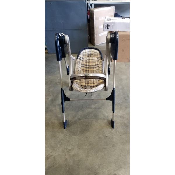 EVENFLO BABY SWING W/ TRAY