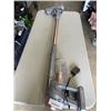 Image 1 : KENMORE CORDLESS VACUUM W/ CHARGER