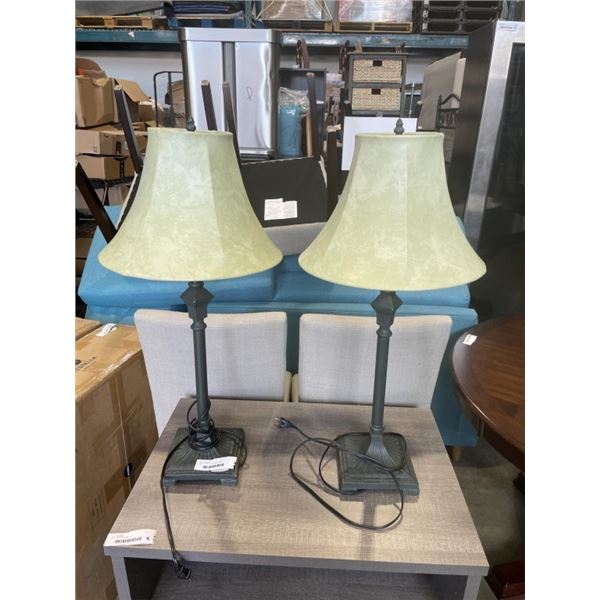 PAIR OF MATCHING TABLE LAMPS