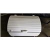 Image 4 : WHITE CHEST STORAGE BIN