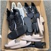 Image 1 : BOX OF SIZE 6 RUNNERS AND SUMMER FOOTWEAR