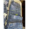 Image 2 : 8 NEW PAIRS ESSENTIAL SKINNY JEANS. 4 SIZES 12/31, 4 SIZES 10/30