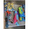 Image 4 : 2 TRAYS OF ASSORTED NERF GUNS AND BULLETS