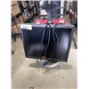 Image 4 : 3 COMPUTER MONITORS - WORKING