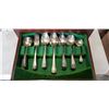 Image 2 : ANTIQUE 1847 ROGERS SILVER PLATE CUTLERY SET IN CANTEEN