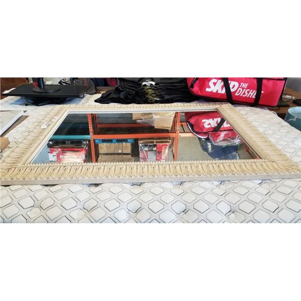 WHITE DEOCRATIVE RUSTIC WALL MIRROR