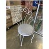 Image 3 : WHITE METAL 3 PC BISTRO PATIO SET