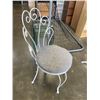Image 4 : WHITE METAL 3 PC BISTRO PATIO SET