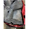 Image 5 : SKIP THE DISHES DELIVERY BAG AND ASSORTED REUSUABLE COOLER BAGS