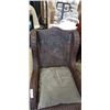 Image 3 : LARGE WICKER CHAIR W/ SEAT CUSHION