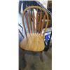 Image 5 : PINE HARVEST DINING TABLE WITH 4 SPINDLEBACK CHAIRS