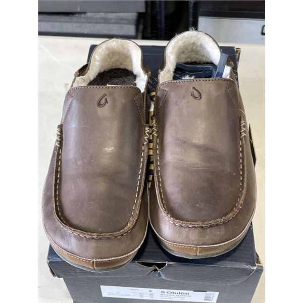 NEW OLUKAI MOLOA SLIPPER TOFFEE / DK WOOD SIZE MENS 9