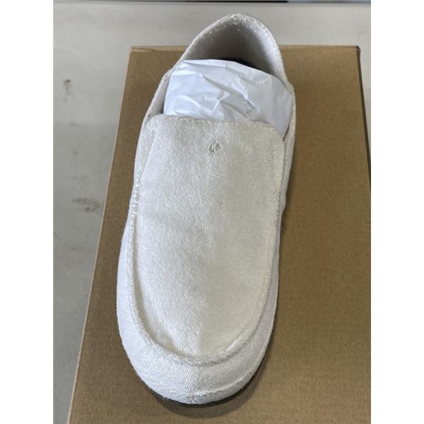 NEW OLUKAI NOHEA HULU BONE / BONE SIZE WOMENS 8