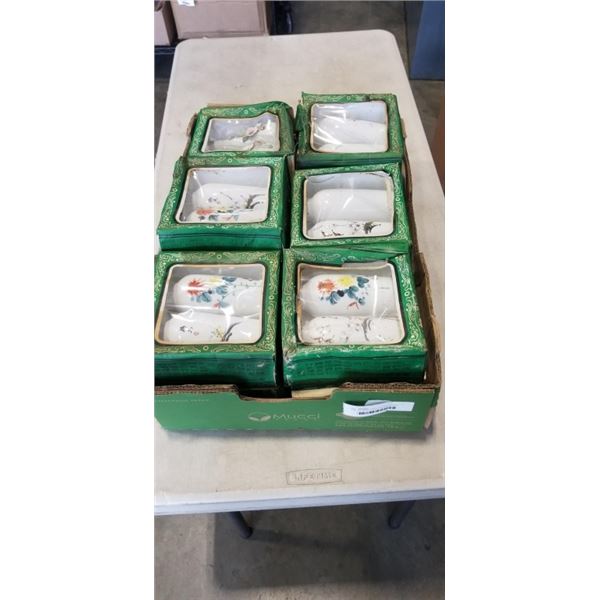 TRAY OF NEW PORCELAIN MINI VASES