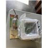 Image 2 : BOX FULL OF NEW PET SUPPLIES