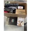 Image 1 : BOX OF ASSORTED GLASSWARE AND SERVING ITEMS
