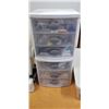 Image 2 : SINGER SUPER ELEGANCE SEWING MACHINE AND 3 PLASTIC ORGANIZERS WITH CRAFTING CONTENTS