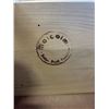Image 4 : WHITE 9 DRAWER DRESSER
