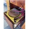 Image 4 : VICTROLA VINTAGE RCA VICTOR DUAL RECORD PLAYER STEREO CABINET. IN GOOD, ORIGINAL CONDITION