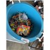 Image 1 : TUB OF K'NEX ROLLER COASTER TOY