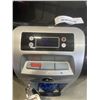 Image 4 : BOTTOM FED WATER COOLER WITH WATER JUG