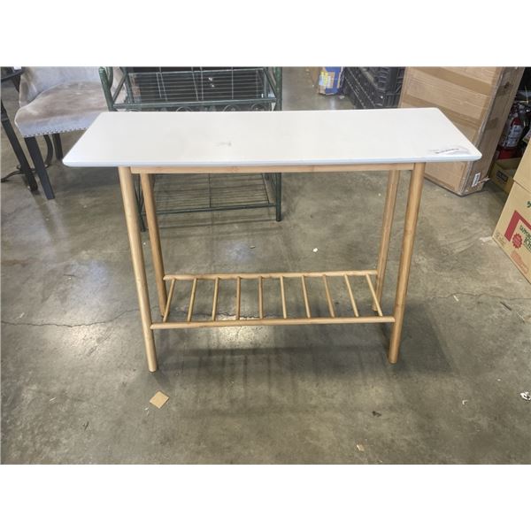MODERN ENTRANCE TABLE