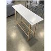 Image 2 : MODERN ENTRANCE TABLE