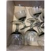 Image 3 : SET OF 8 GLASSES