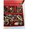 Image 3 : VINTAGE LEATHER JEWELRY CASE W/ CONTENTS