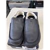 Image 1 : NEW OLUKAI MOLOA SLIPPER BLACK /DK JAVA SIZE MENS 9