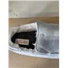 Image 6 : NEW OLUKAI NOHEA SLIPPER PALE GREY / PALE GREY SIZE WOMENS 8