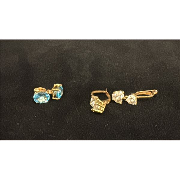 PAIR APPROX 10K EARRINGS SET WITH CUBIC ZIRCONIA AND PAIR APPROX 10K EARRINGS SET WITH BLUE TOPAZ