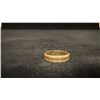 Image 1 : APPROX 10K LADIES WEDDING RING (2.7G)