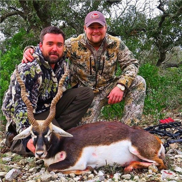 INDIANHEAD RANCH: West Texas Hunter's Choice Axis or Blackbuck Hunt