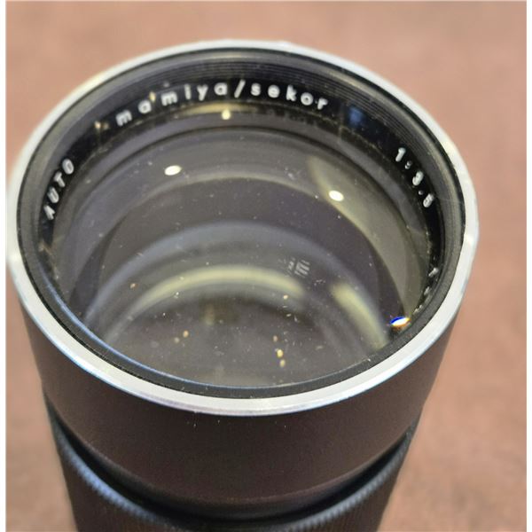 19 - Vintage auto Mamiya - Sekor 200mm f3.5 lens with case.  Very sturdy, all-metal barrel.  Made in