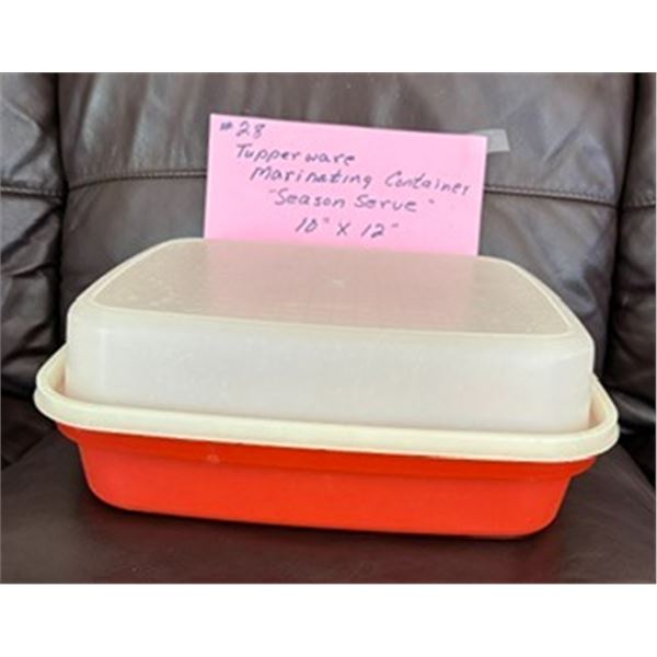Tupperware Season Serve Marinade Container Vintage/Retro