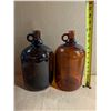 Image 2 : (2) Vintage Jugs (1) Javex 128-OZ