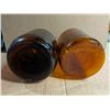 Image 4 : (2) Vintage Jugs (1) Javex 128-OZ