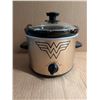Image 1 : Wonder Woman Branded Slow Cooker Mod/DCW-200 (Not tested)