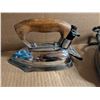 Image 2 : (2) Vintage Electrical Sad Irons (made in Canada)