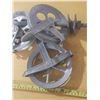 Image 3 : Vintage LIDO brand clothesline pulleys manufactured in Canada.