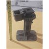 Image 1 : Vintage Ford Model T or Model A ratchet screw jack, often referred to as a "flip top" jack.