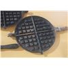 Image 6 : Vintage cast iron waffle irons.