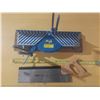 Image 4 : Feever Industrial manual miter saw for precision angle cutting.