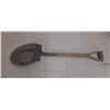 Image 4 : Vintage Shovel. (Height 41")