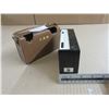 Image 8 : Vintage Transistor Radio Model E-12 ( Working)