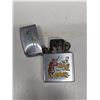 Image 2 : Vintage 1950 ZIPPO Lighter w/ Duck Hunting Design