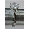 Image 6 : 1 - NEW Platinum Plated 1.0ct Solitaire Ring