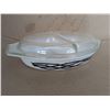 Image 1 : 1 1/2 QT Pyrex #24 w/ Lid
